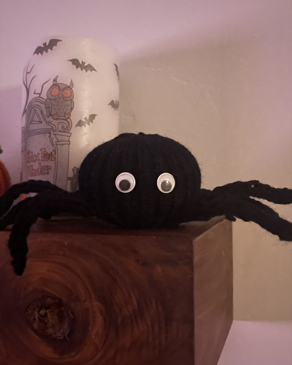 Knit Spider